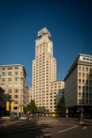 Bezoek de Boerentoren met je klas!